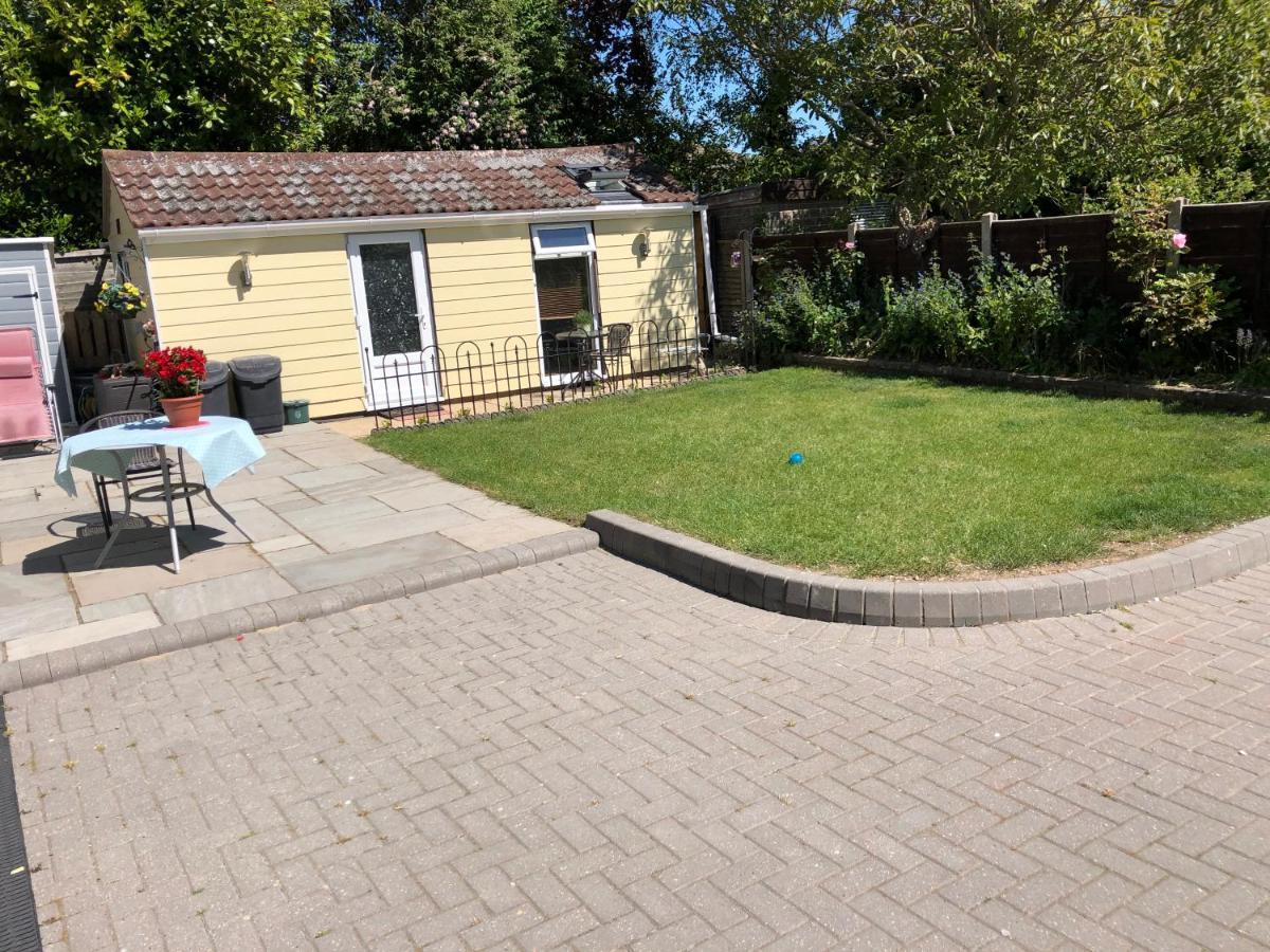 Apartamento Cosy 1 Bed Garden Annexe Colchester Exterior foto